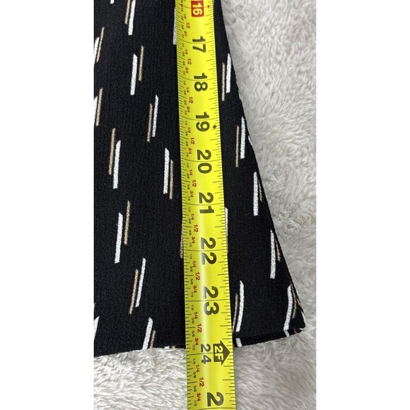 Ann Taylor Factory Women’s Size 6 A Line Skirt Geometric line Print Black Tan - Picture 9 of 9